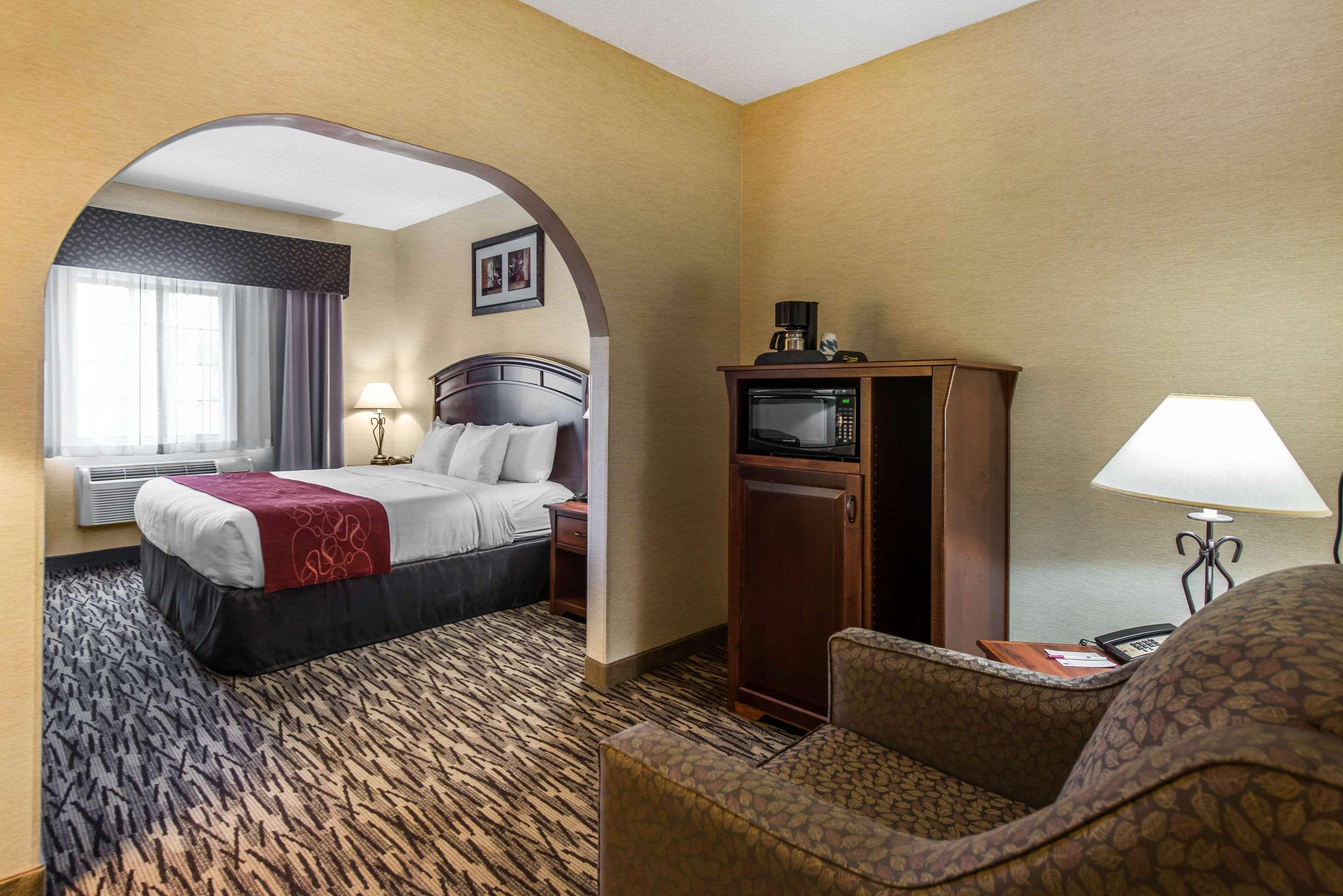 Comfort Suites Golden West On Evergreen Parkway מראה חיצוני תמונה