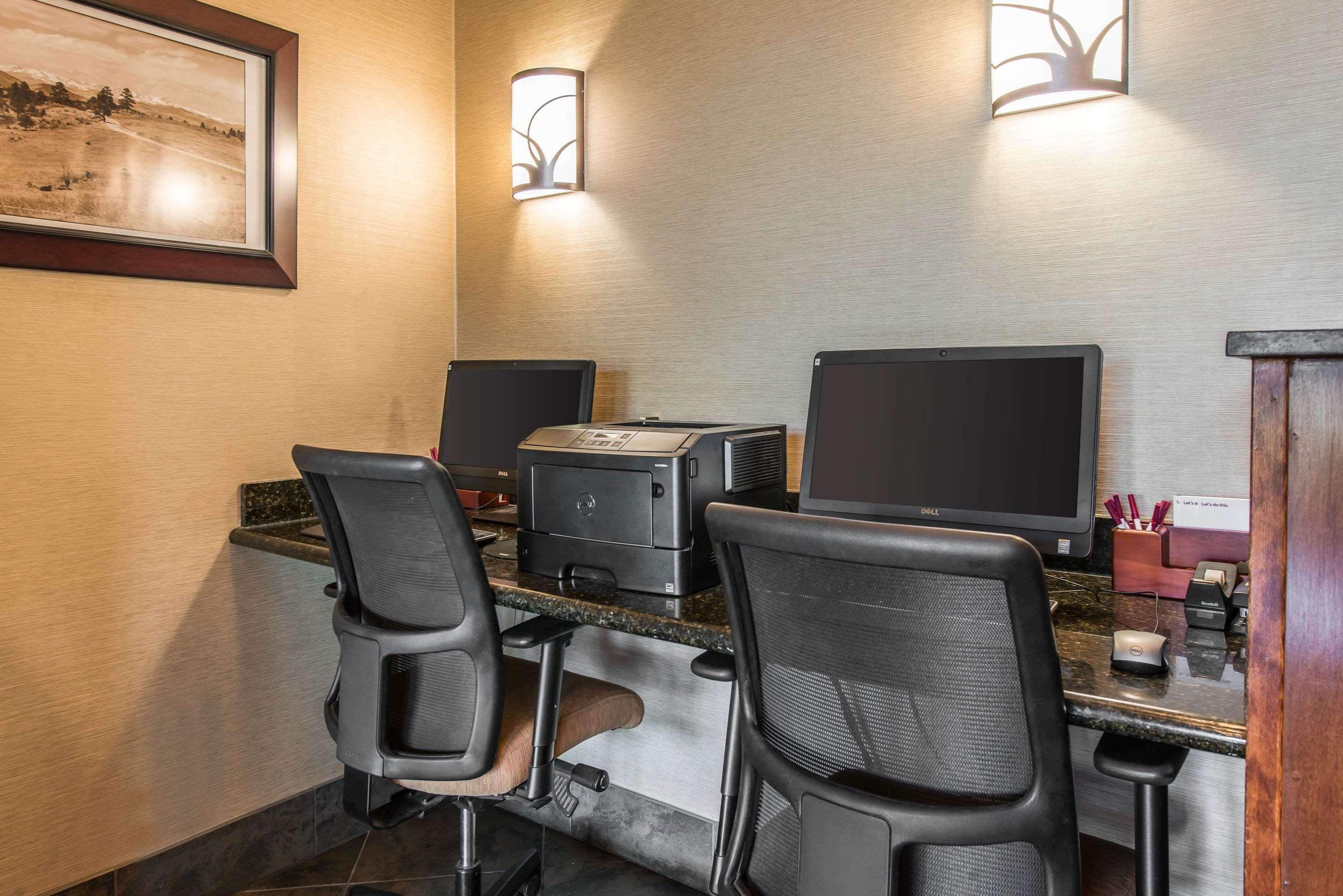 Comfort Suites Golden West On Evergreen Parkway מראה חיצוני תמונה