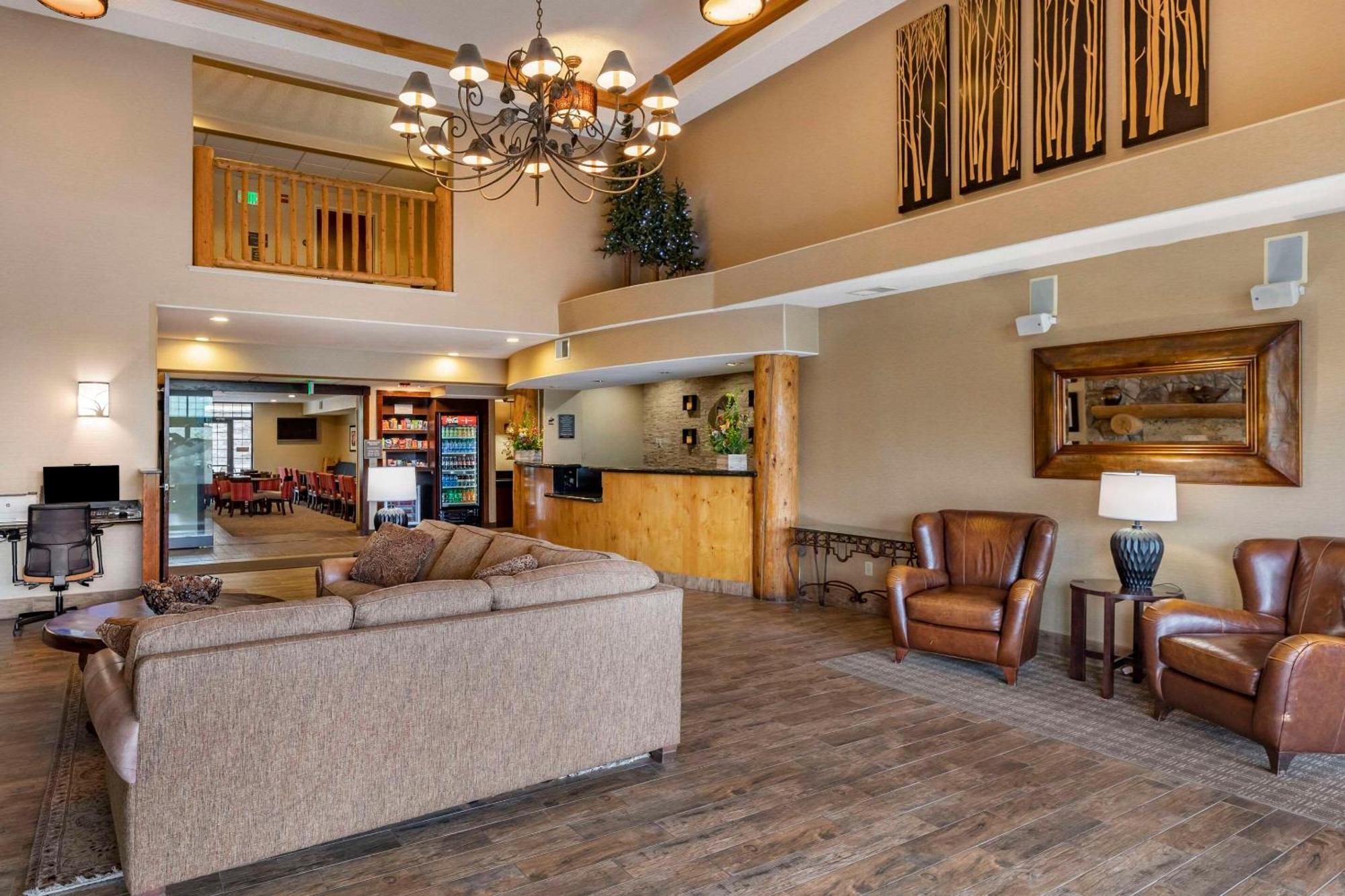 Comfort Suites Golden West On Evergreen Parkway מראה חיצוני תמונה